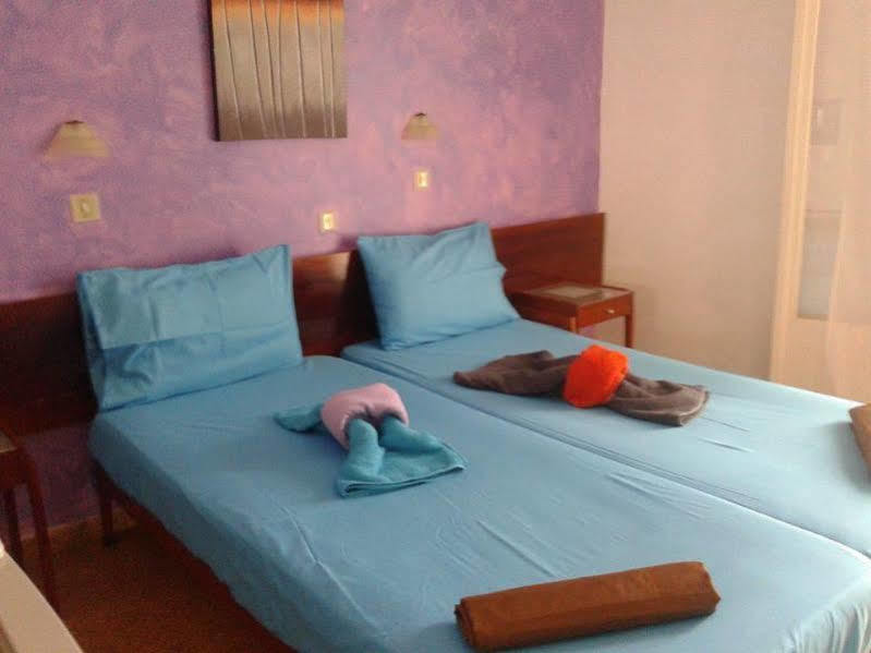 Villa Pasiphae Камиларион Екстериор снимка