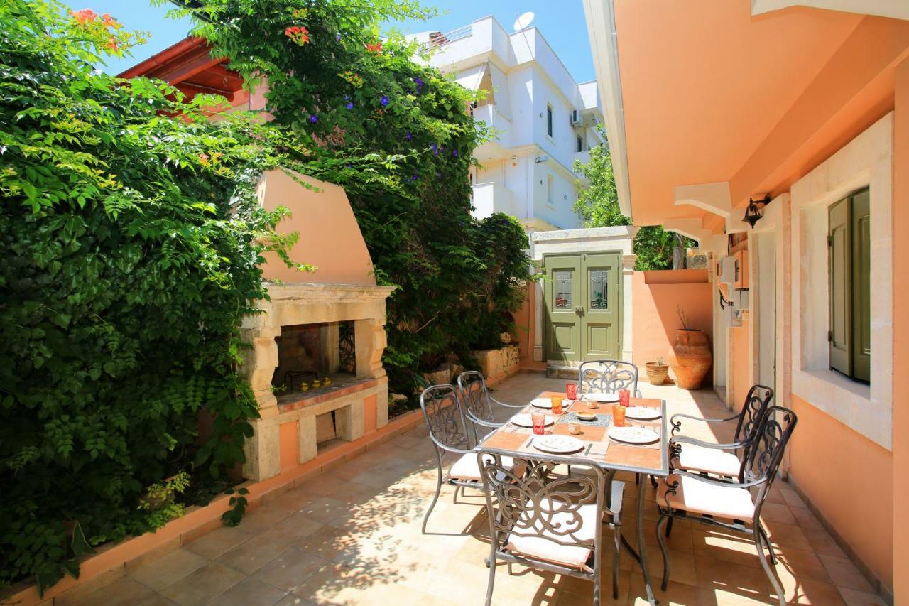 Villa Pasiphae Камиларион Екстериор снимка