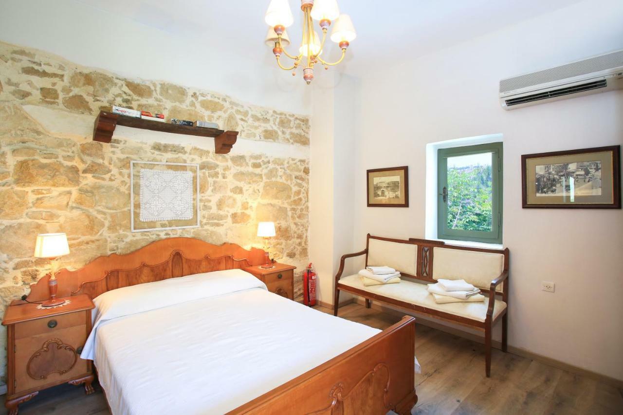 Villa Pasiphae Камиларион Екстериор снимка