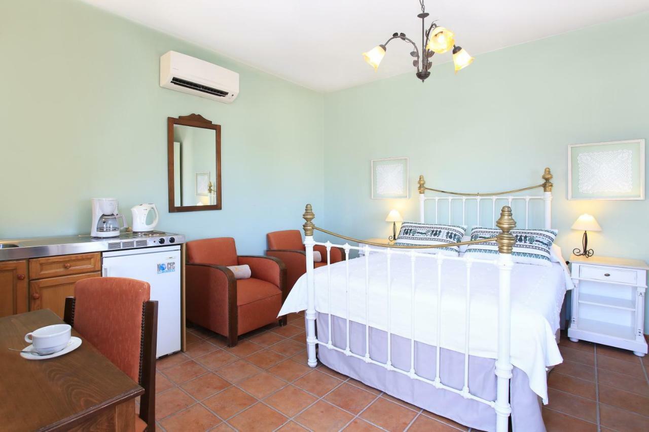 Villa Pasiphae Камиларион Екстериор снимка